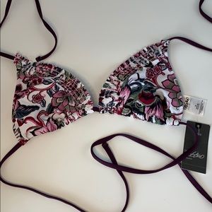 Bikini separates top